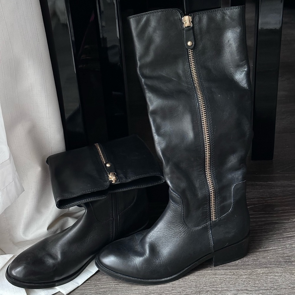 Leather boots